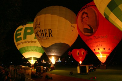 Ballongluehen_Windbergfest_StadtFreital Ballonglühen_beim Windbergfest Stadt Freital
